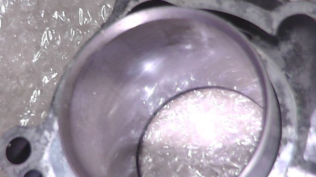 ファッションアイテム エリミネーター250V VN250A の シリンダー ピストン 1 1758072988 【送料無料】