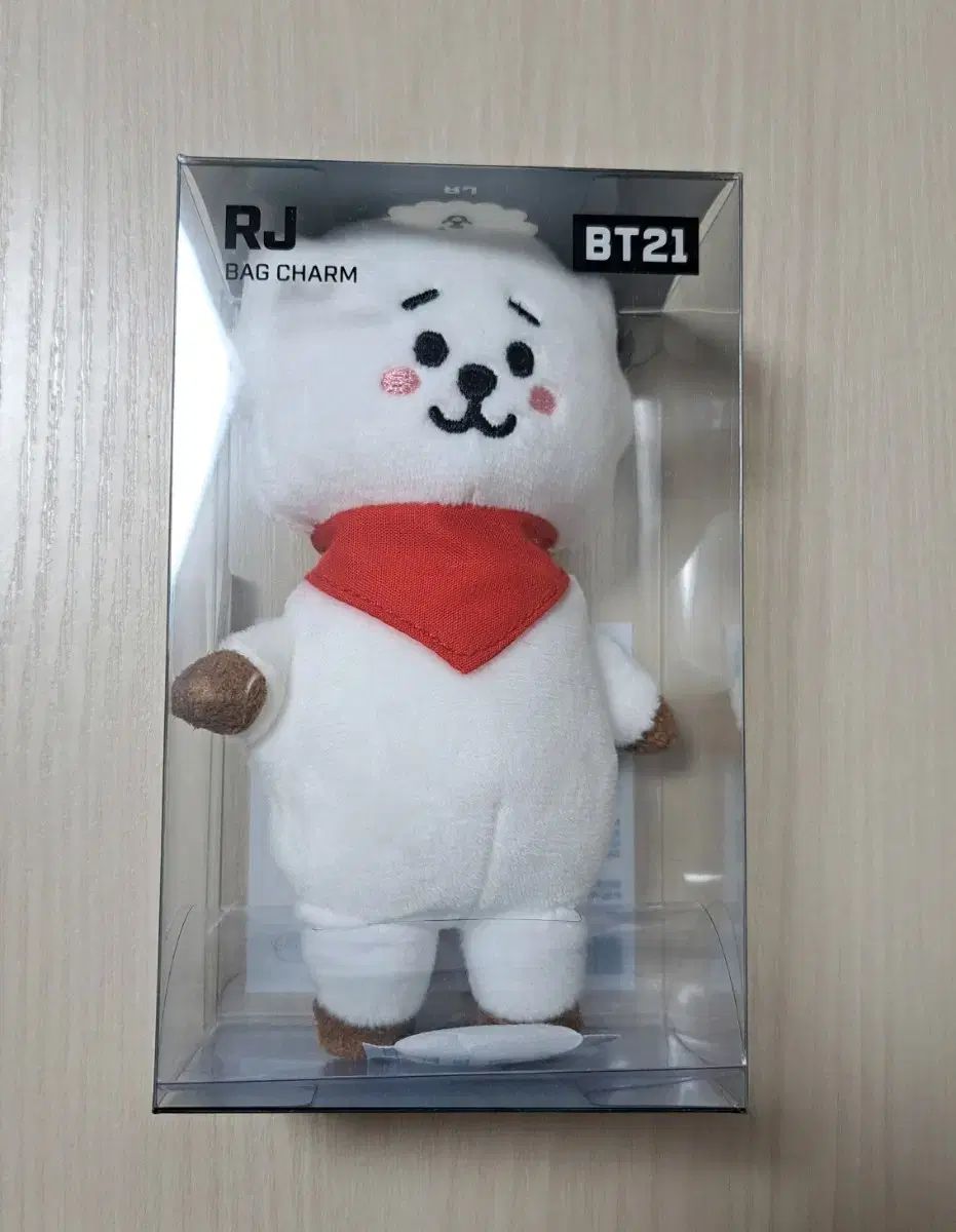 【雷市場（ポンジャン）商品韓国直送】 LINE FRIENDS BT21 RJ バッグチャーム 新品