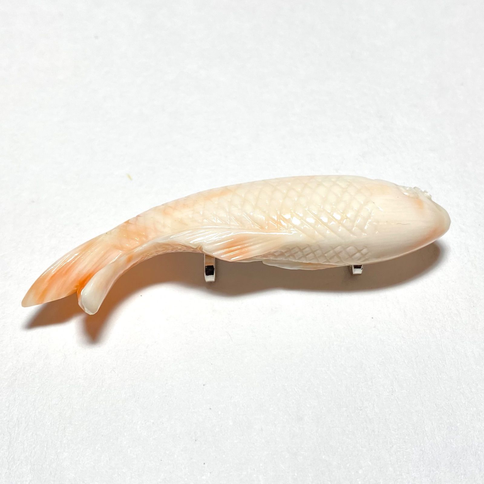 【返品?交換対象商品】 天然珊瑚の帯留め（鯉モチーフ） - メルカリ 小物