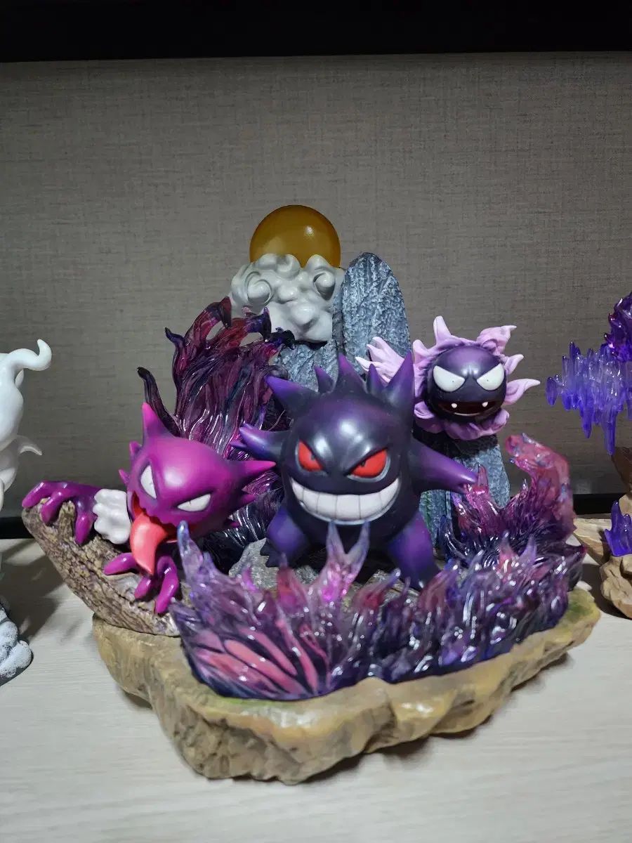 【雷市場（ポンジャン）商品韓国直送】 ゲンガー ゴースト 行く レジン