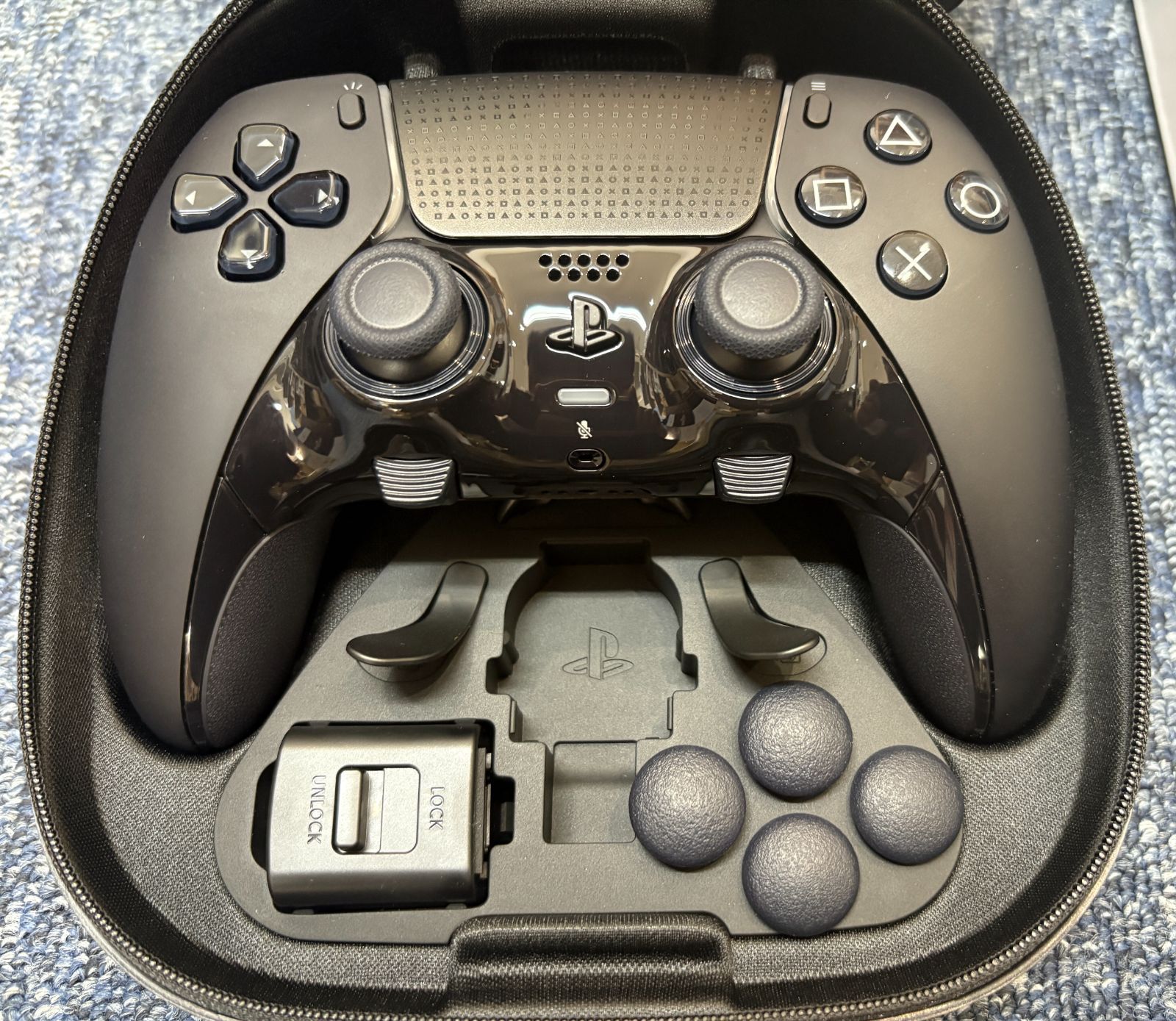 PS5 純正コントローラー　DualSense ミッドナイトブラック 新品 PS5 純正 コントローラー デュアルセンス DualSense ミッドナイト