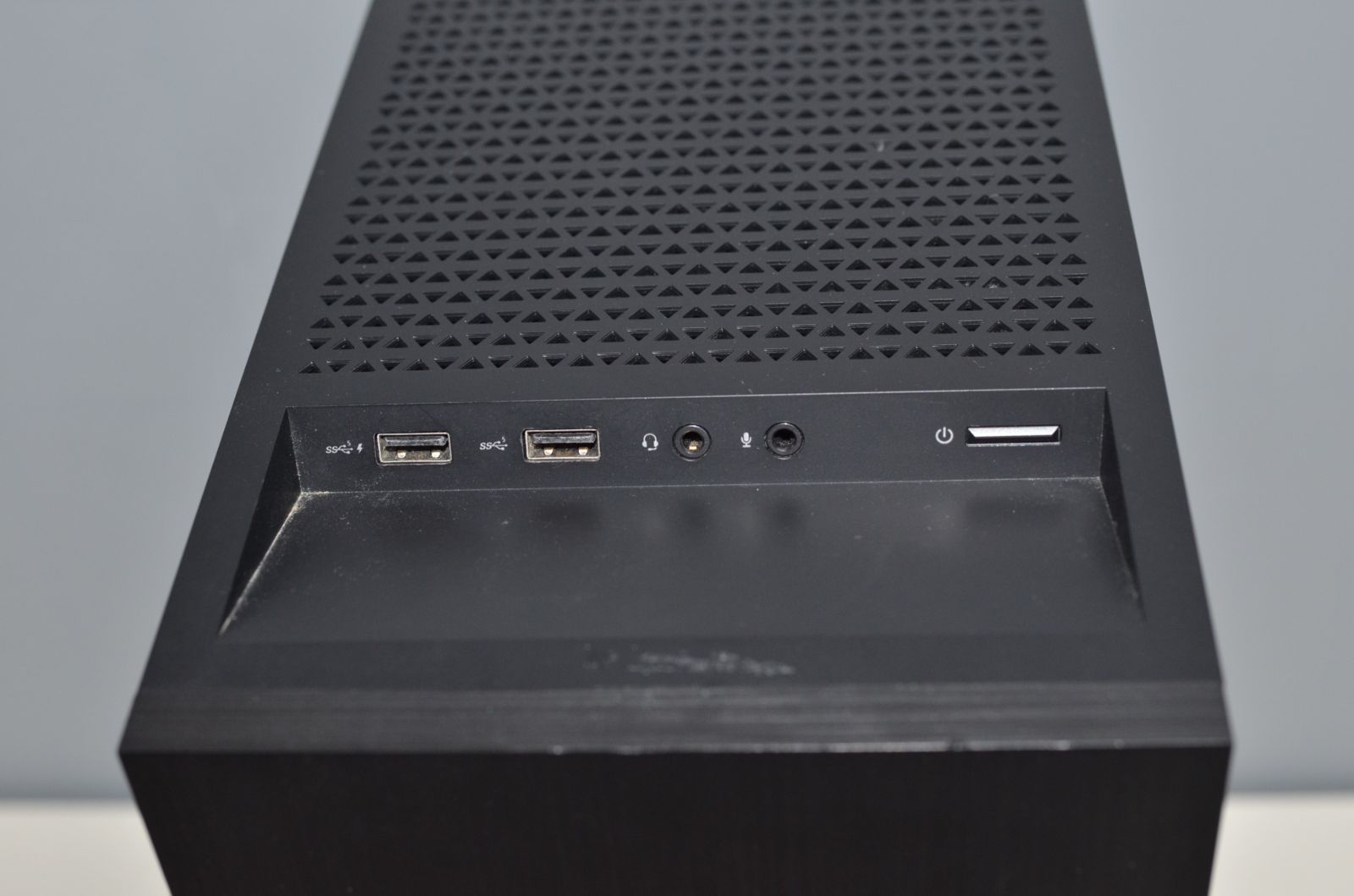 中古 HP OMEN 25L Desktop GT12-0717jp ゲーミングデスクトップ/Win11