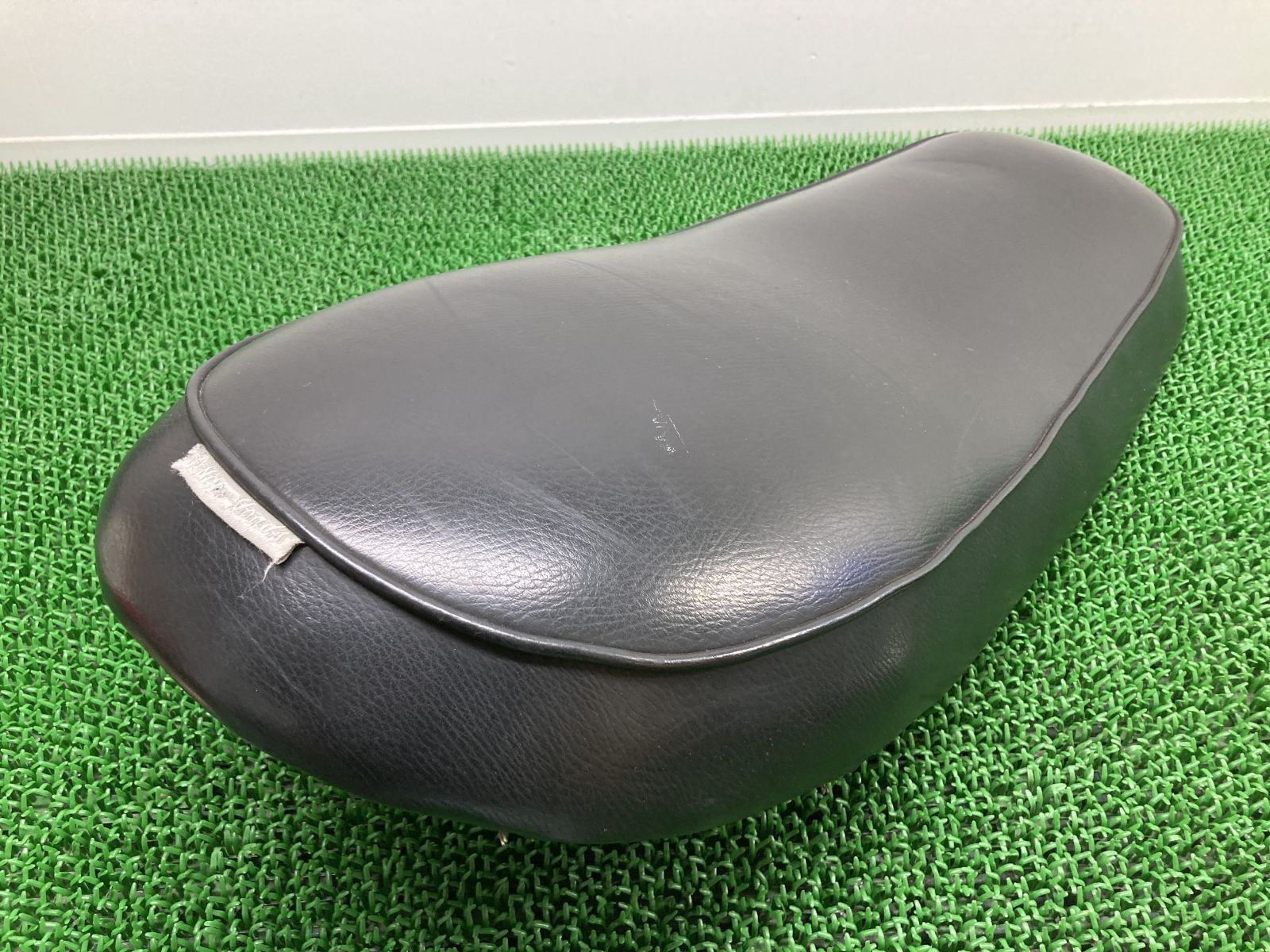 イージーライダース製SR400 シート 社外 バイク 部品 1JR RH01J ナイトロッド EASYRIDERS フラットシート