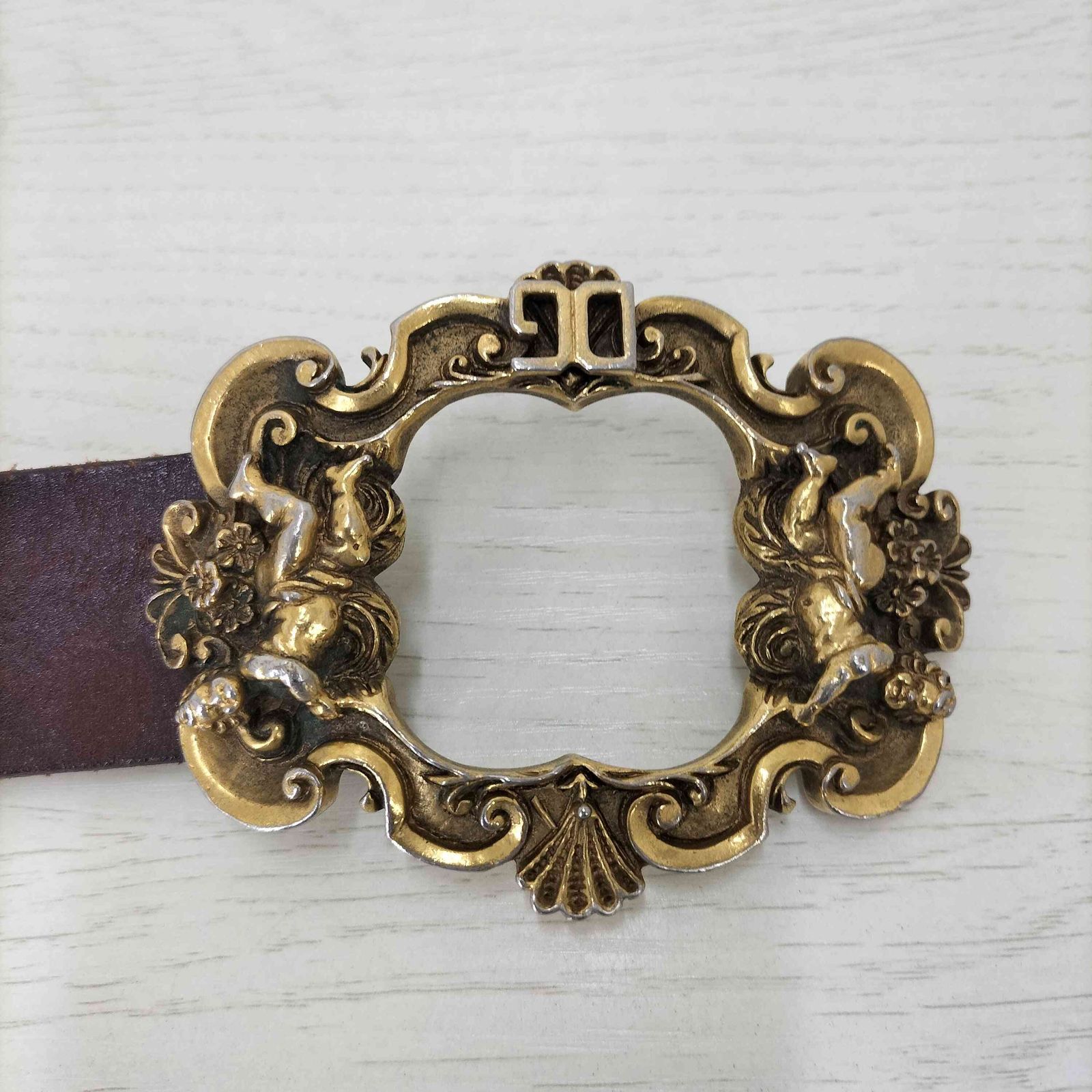 【専用】DOLCE&GABBANA バロック エンジェル ロゴバックルレザー DOLCE&GABBANA - 正規美品 限定 ドルチェ&ガッバーナ バロック