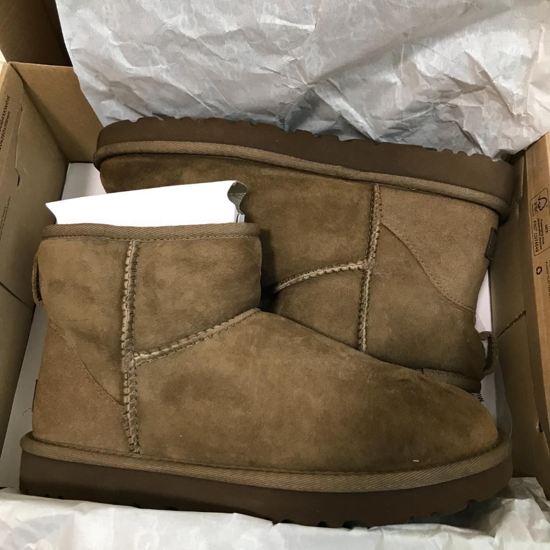 33611タ UGG ムートンブーツ CLASSIC MINI 2 - tryangle - メルカリ