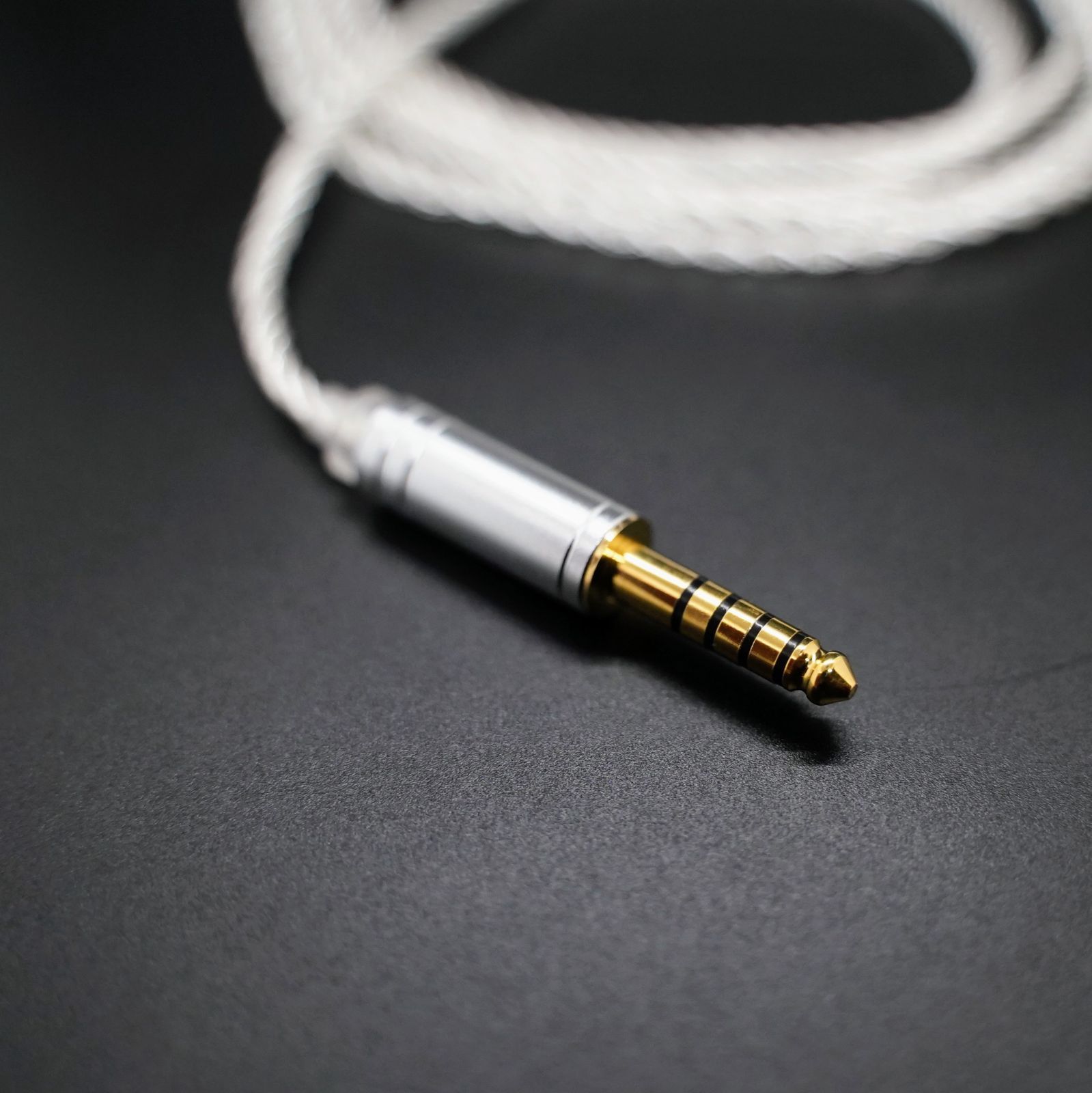 超希少】ついに ゼンハイザー IE200 300 600 900 / AKG N30 N40 N5005 