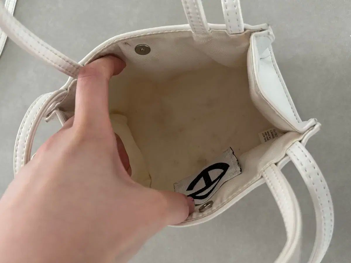 Telfar テルファー スモール ショッピングバッグ　ホワイト S Telfa(テルファー) スモール バッグ ホワイト ショッピング