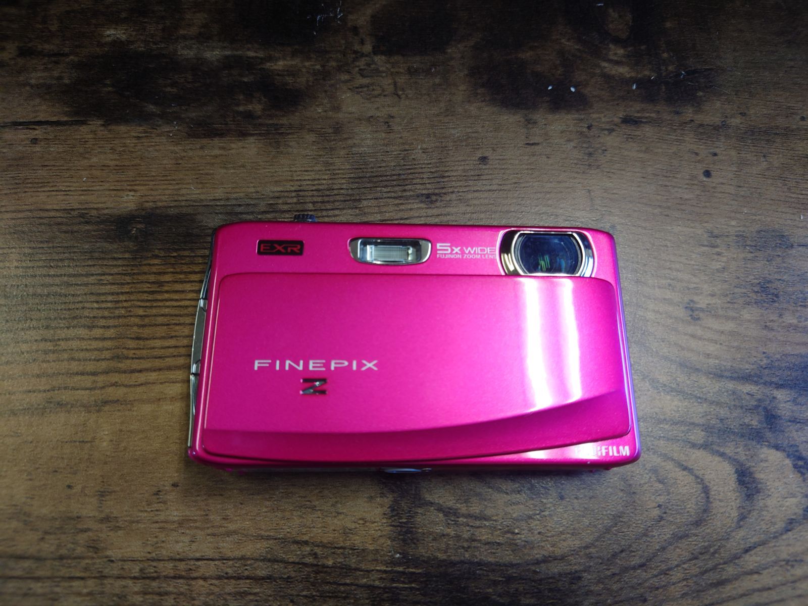 【美品】FUJIFILM FINEPIX Z900 ピンク　動作確認済 Fujifilm unveils Finepix Z900EXR with EXR CMOS sensor