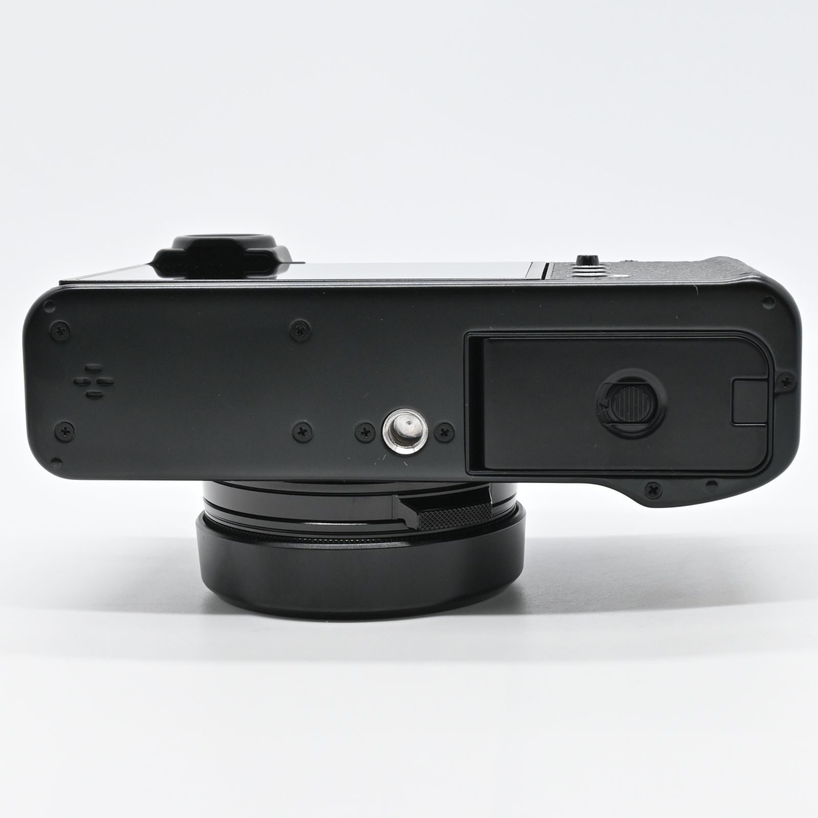 ☆極上品☆FUJIFILM X100VI ブラック ショット数 668回 多言語モデル