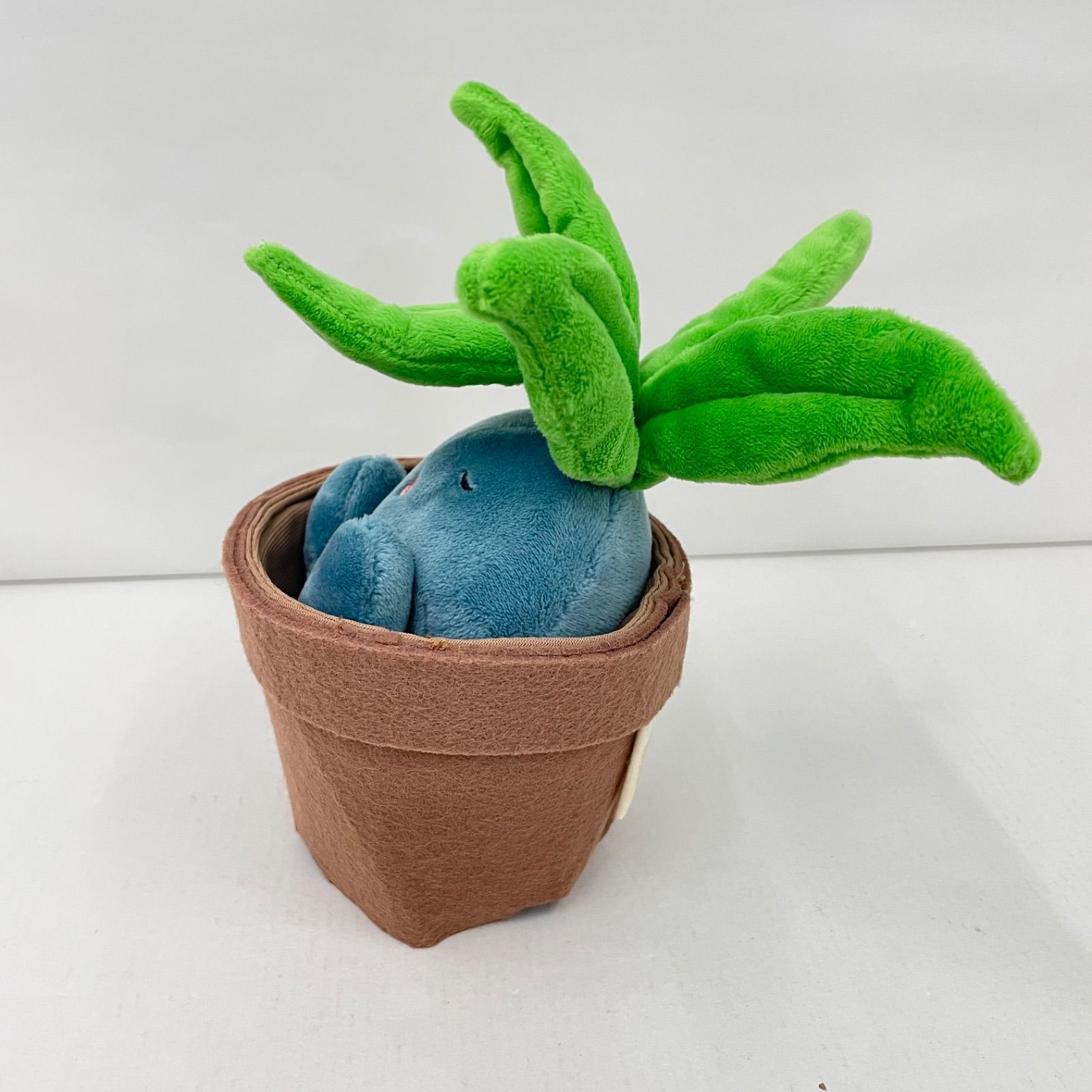 瀬戸店】Pokemon Grassy コレクション Gardening ナゾノクサぬいぐるみ