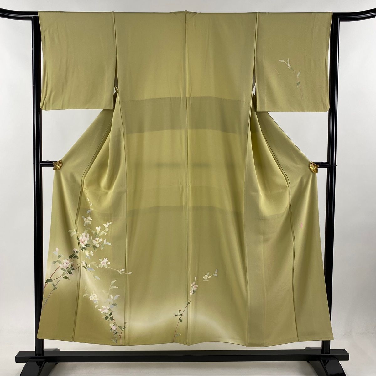 付下げ 身丈151cm 裄丈64cm M 袷 加賀友禅 南克治 落款 枝花 ぼかし 抹茶色 正絹