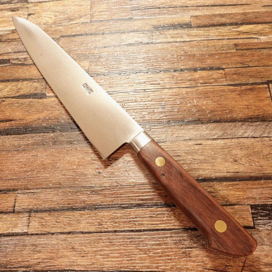 吉實　牛刀 包丁　日本鋼　刃渡り21cm 吉實 牛刀 研ぎ済 万能包丁 日本鋼 吉実 210mm - メルカリ