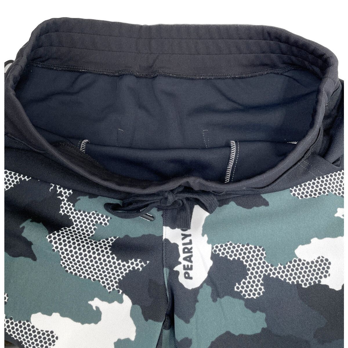 新品未使用　パーリーゲイツ　メンズ　ハーフパンツ　カモフラ柄　Lサイズ 中古 メンズ パーリーゲイツ PEARLY GATES ハーフパンツ 5(L) 黒