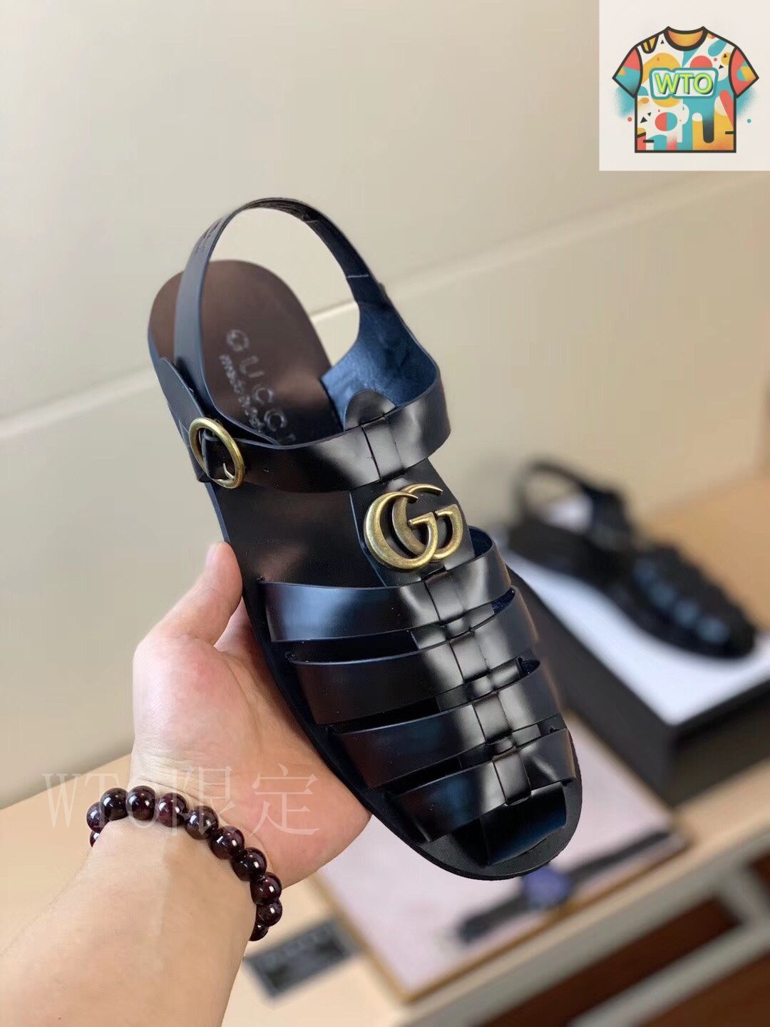 GUCCI グッチ　サンダル GUCCI グッチ 681880 UKU00 サンダル メンズ シューズ GG