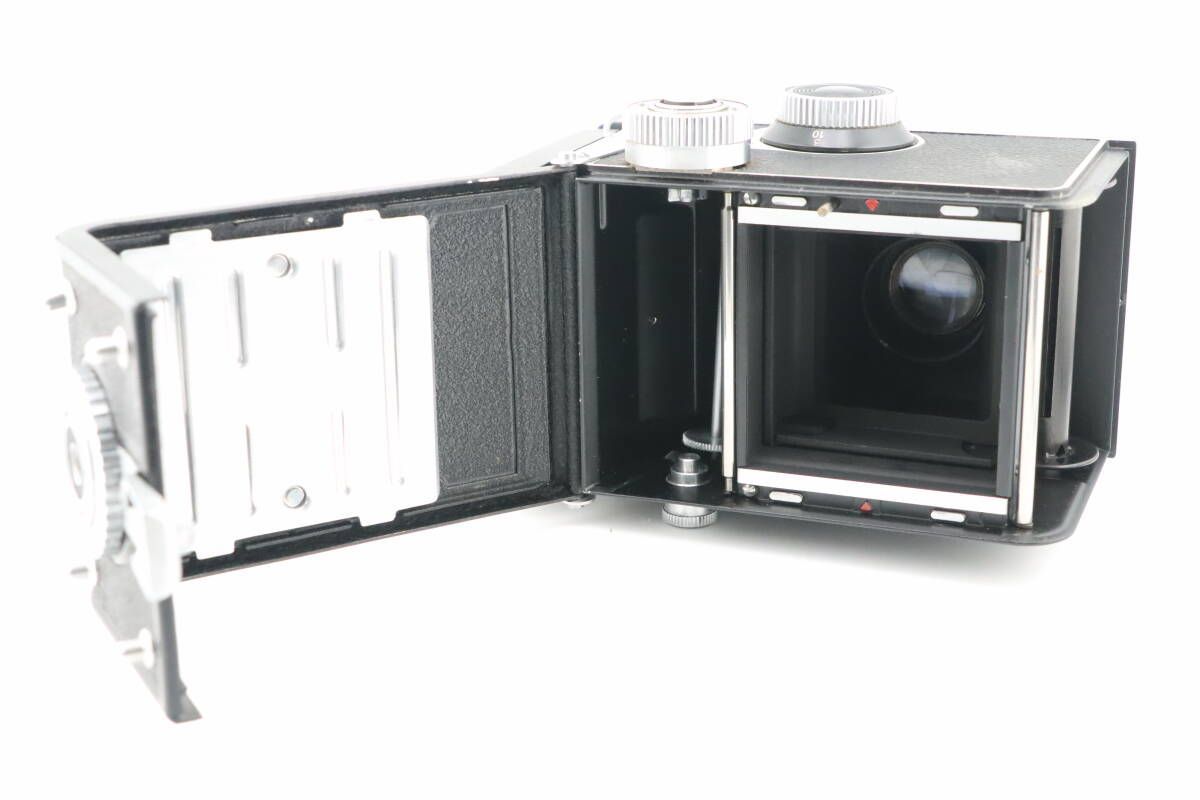 【ケース付き】Yashica-D 二眼レフカメラ 80mm f/3.5 Yashica-D ヤシカ D 二眼レフ Yashikor 1:3.5 f ＝80mm 二眼レフ 二