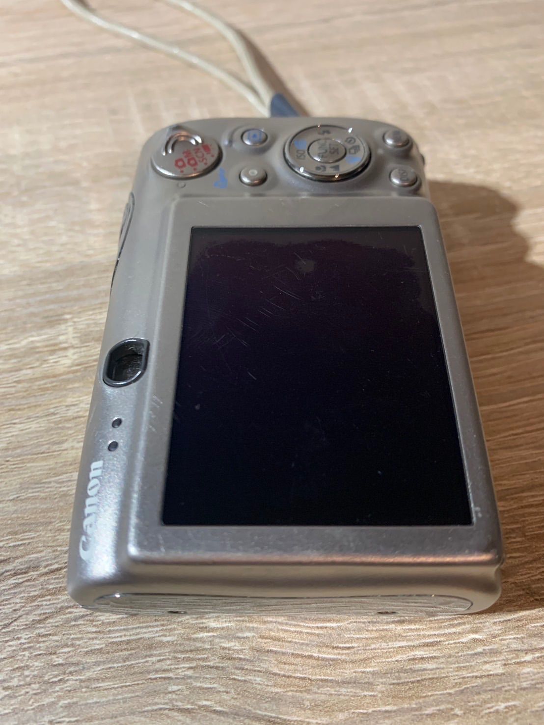 5301 Canon IXY シルバー 2000IS デジカメ 5301 Canon IXY シルバー 2000IS デジカメ IXY DIGITAL 2000 IS