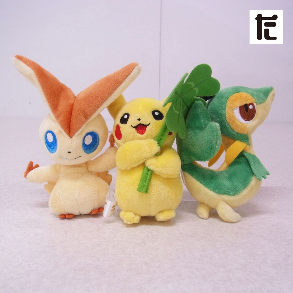 ポケモンセンタートウホク　ピカチュウ ぬいぐるみセット ポケモンセンタートウホク限定 ピカチュウぬいぐるみ 4点セット