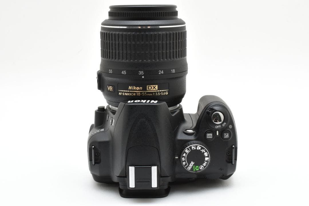 184 Nikon D3000 18-55 最新 ズームレンズキット ショット数833 184