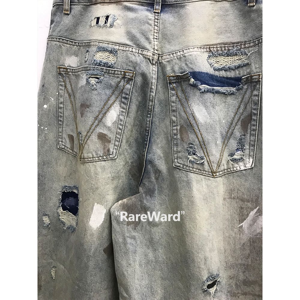 VETEMENTS トラッシュドビッグシェイプデニムパンツ Vetements Trashed Big Shape Jeans – Antidote Fashion and