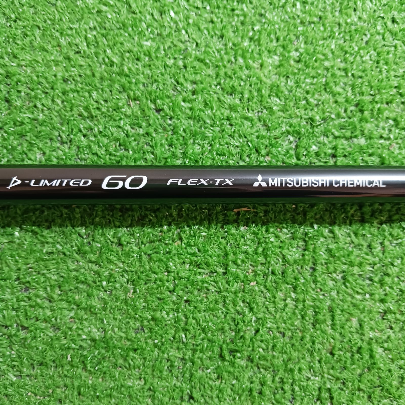 タイトリストスリーブ付きディアマナ Dリミテッド60 TXシャフト810