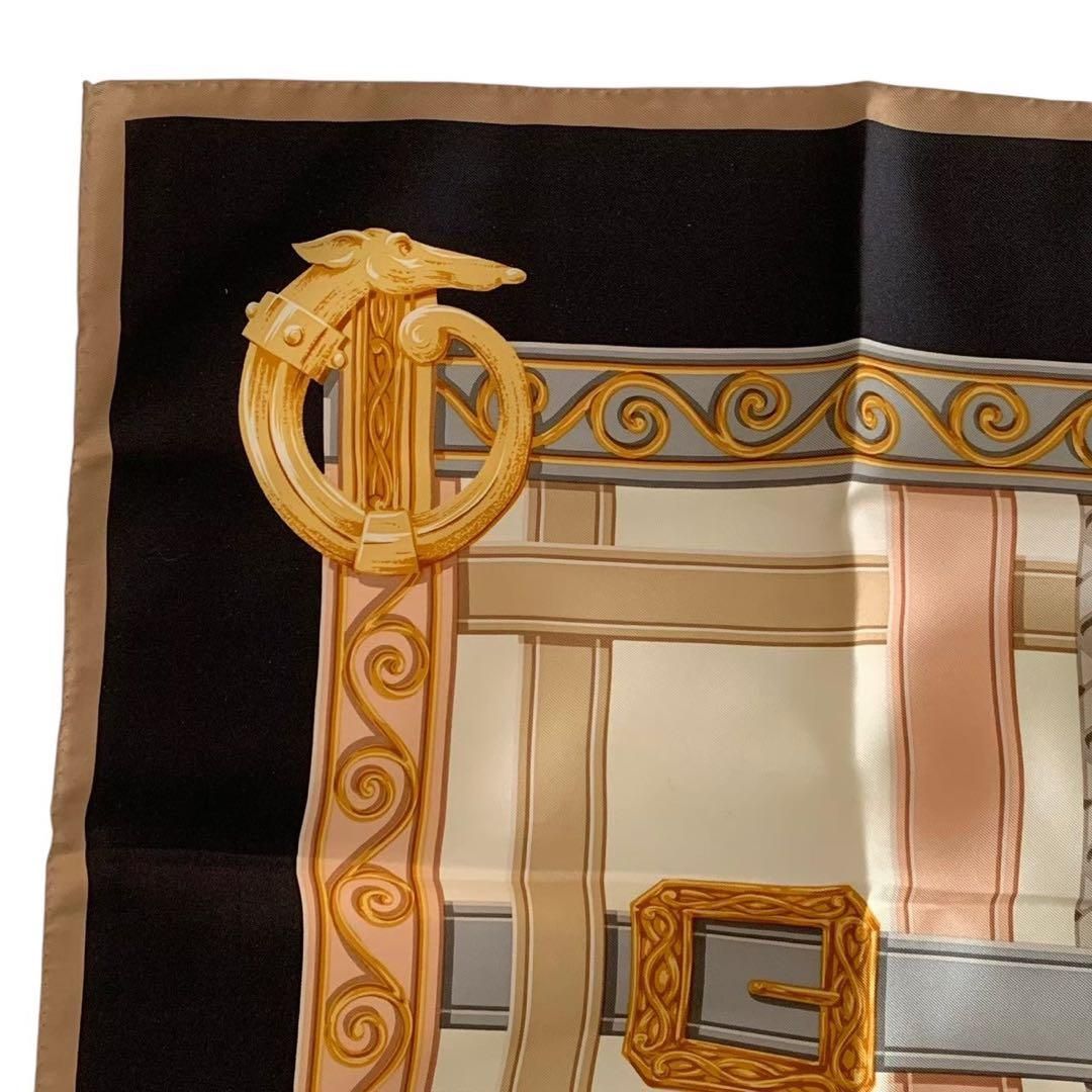 TRUSSARDI トラサルディ スカーフ 大判 ネイビー ゴールド 絹 ベルト TRUSSARDI トラサルディ スカーフ 大判 ネイビー ゴールド 絹