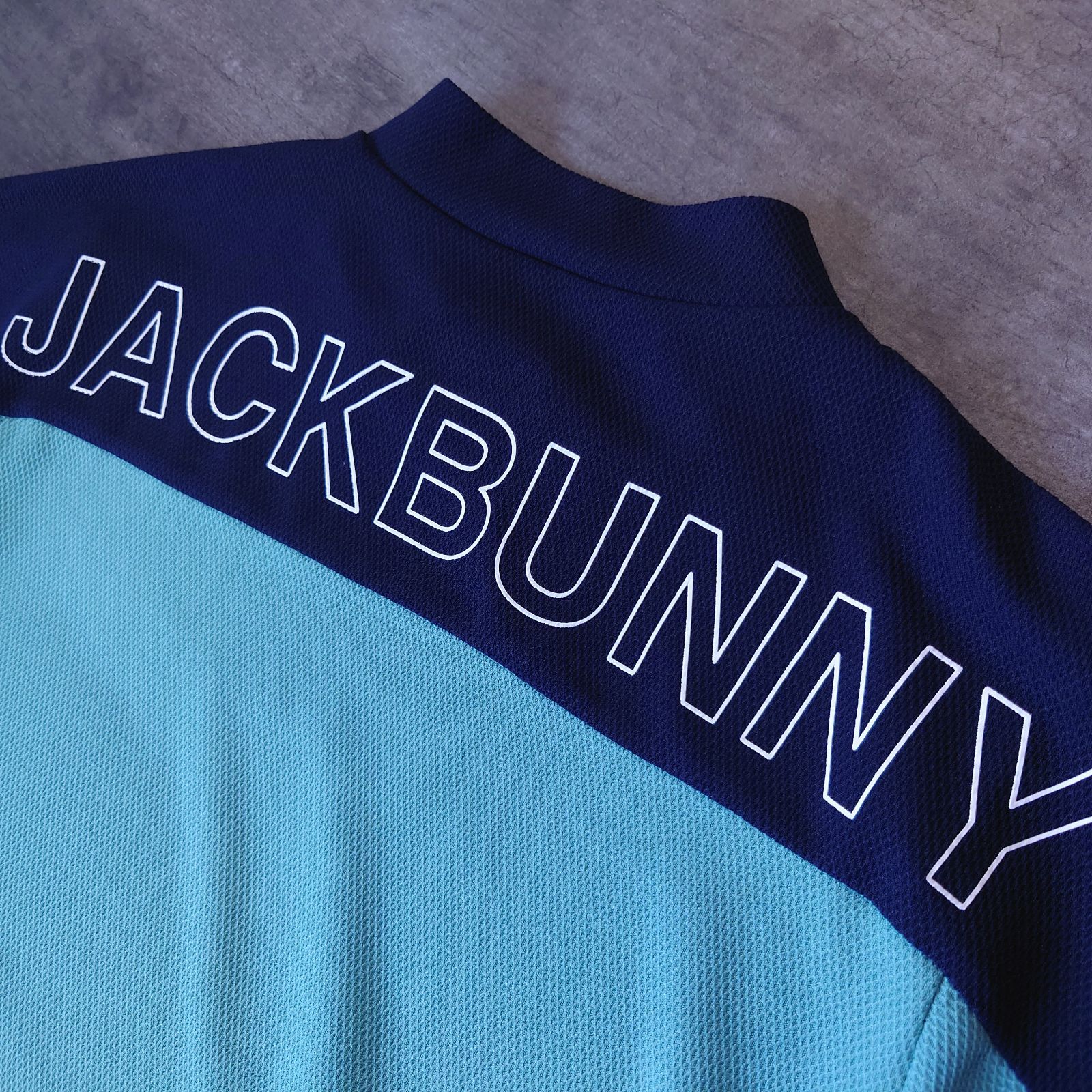 好評 BUNNY JACK 近年モデル 極美品 モックシャツ バイ 両面ロゴ メンズウェア