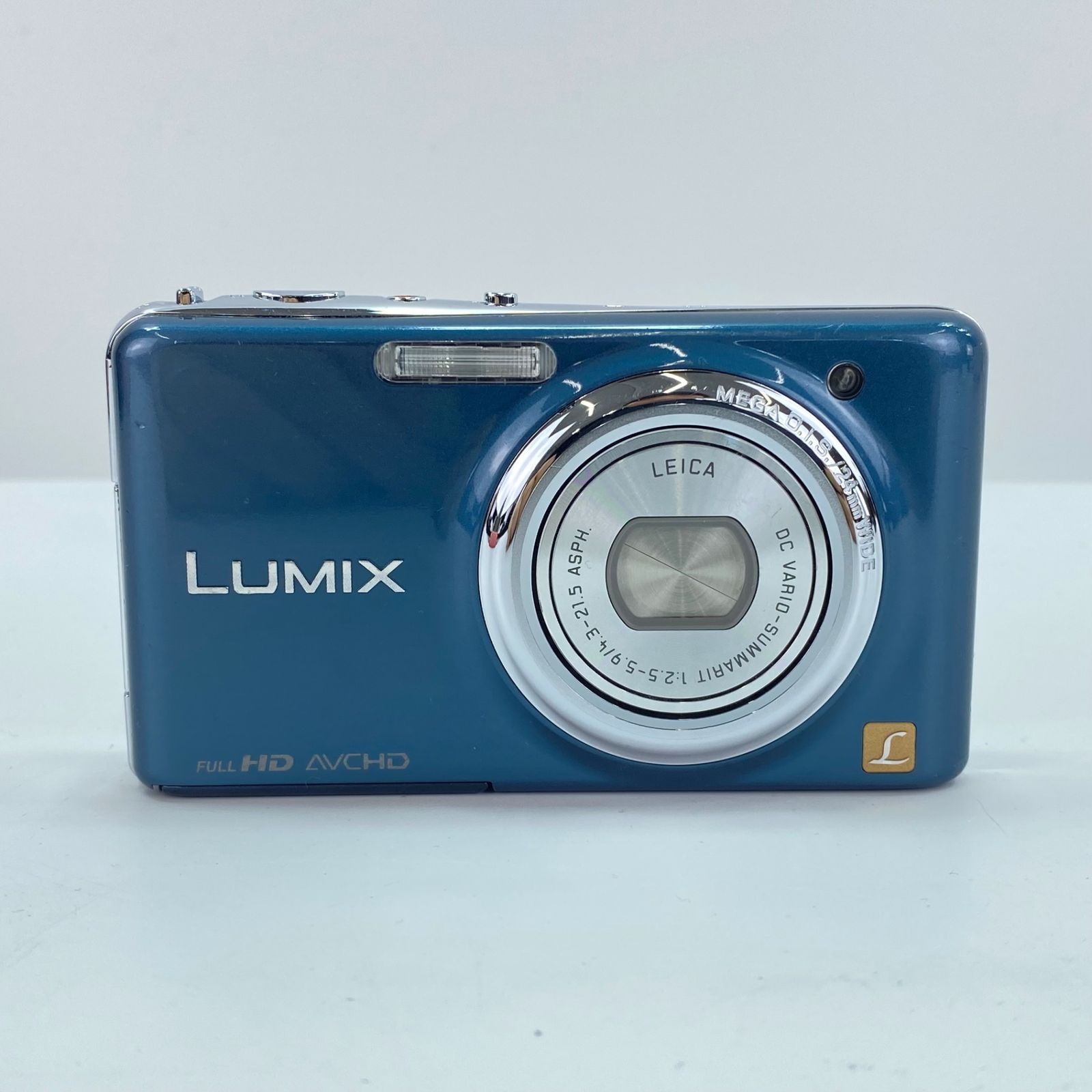 Panasonic DMC-FX77 ホワイト コンパクトデジタルカメラ LUMIX