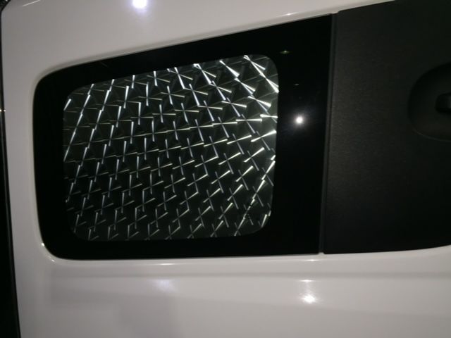 クオン フレンズコンドル パーフェクトクオン 安全窓 ウロコ デコトラ UD トラックショップASC - メルカリ