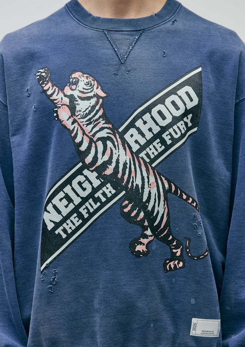 neighborhood savageスウェット　虎グラフィック NEIGHBORHOOD SAVAGE SWEAT SHIRT LS スウェット 252OKNH-CSM01 - メルカリ