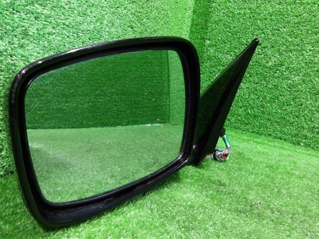 左ドアミラー