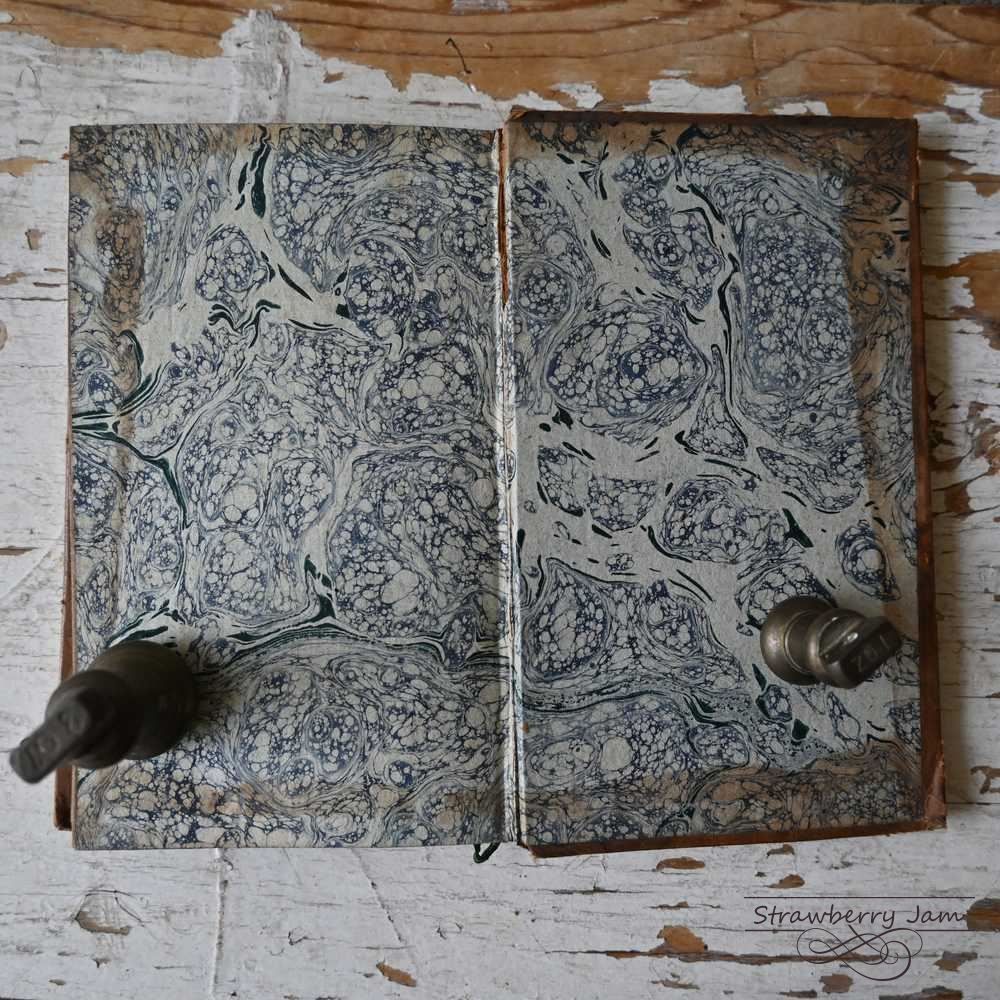 L3602-19 フランスアンティーク 1833年 洋書 古書 レザーブック