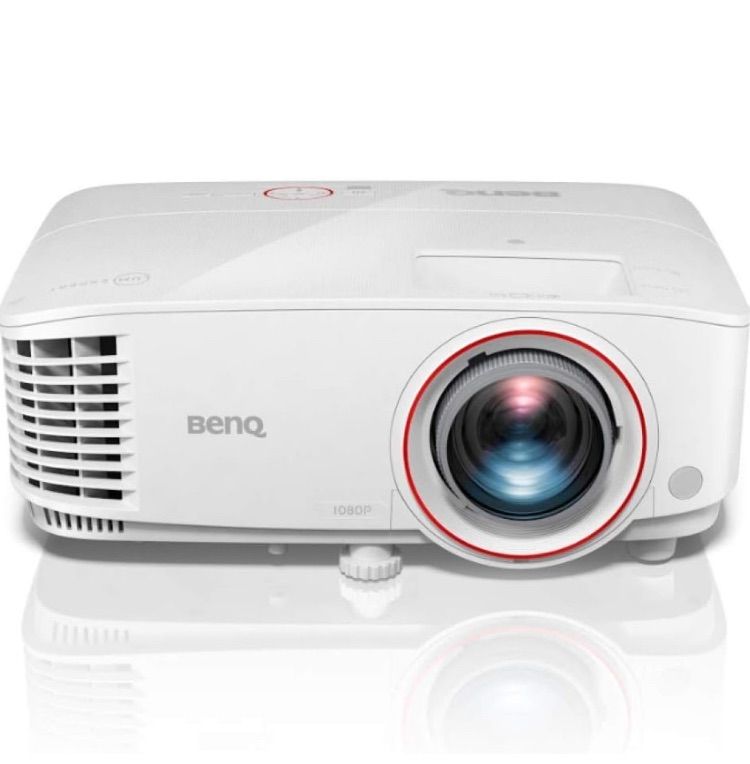 新品未開封☆BenQ ベンキュー☆プロジェクター☆TH671ST 