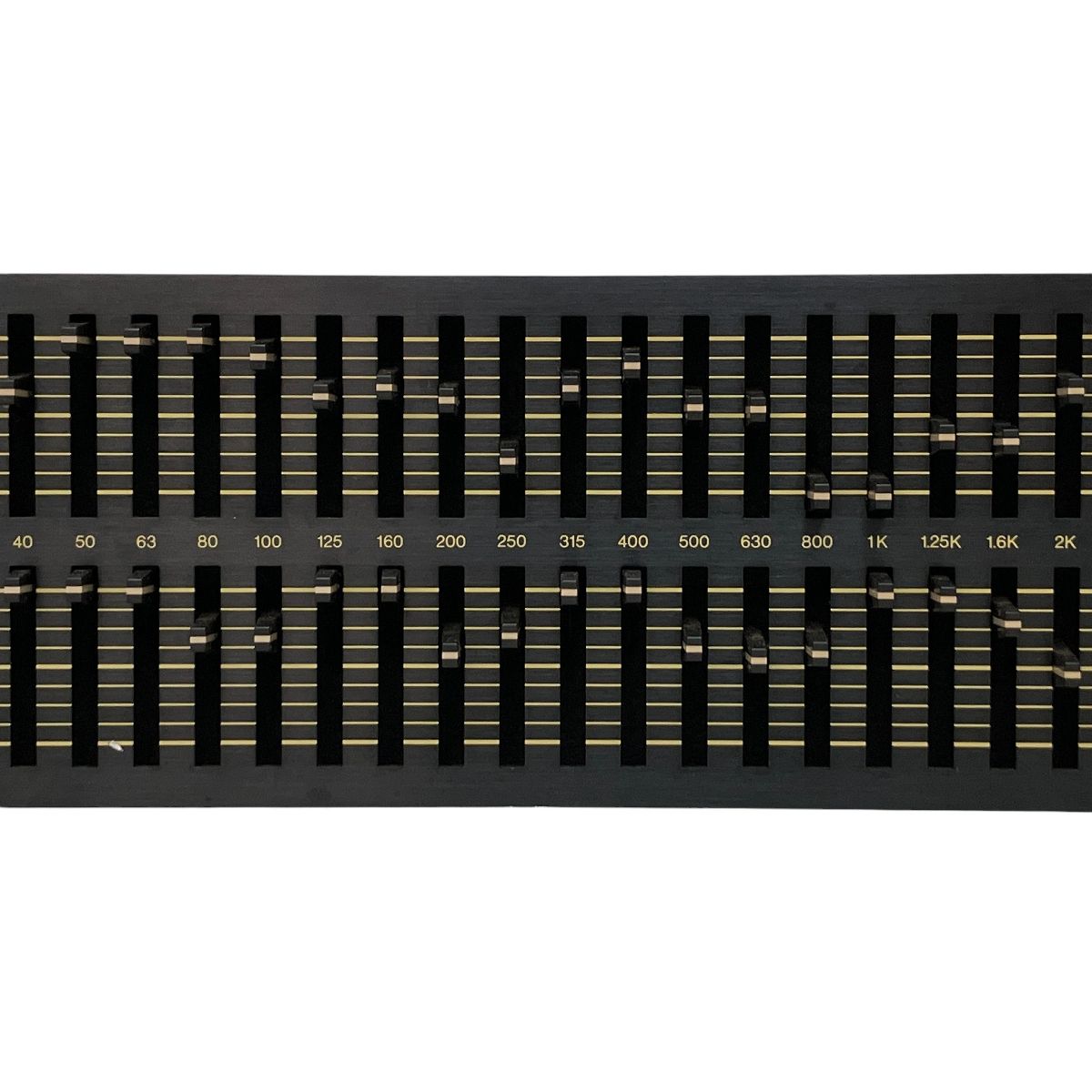 気アイテム安い通販。 YAMAHA ヤマハ Q2031A グラフィックイコライザー オーディオ 音響機器 ジャンク N10465410