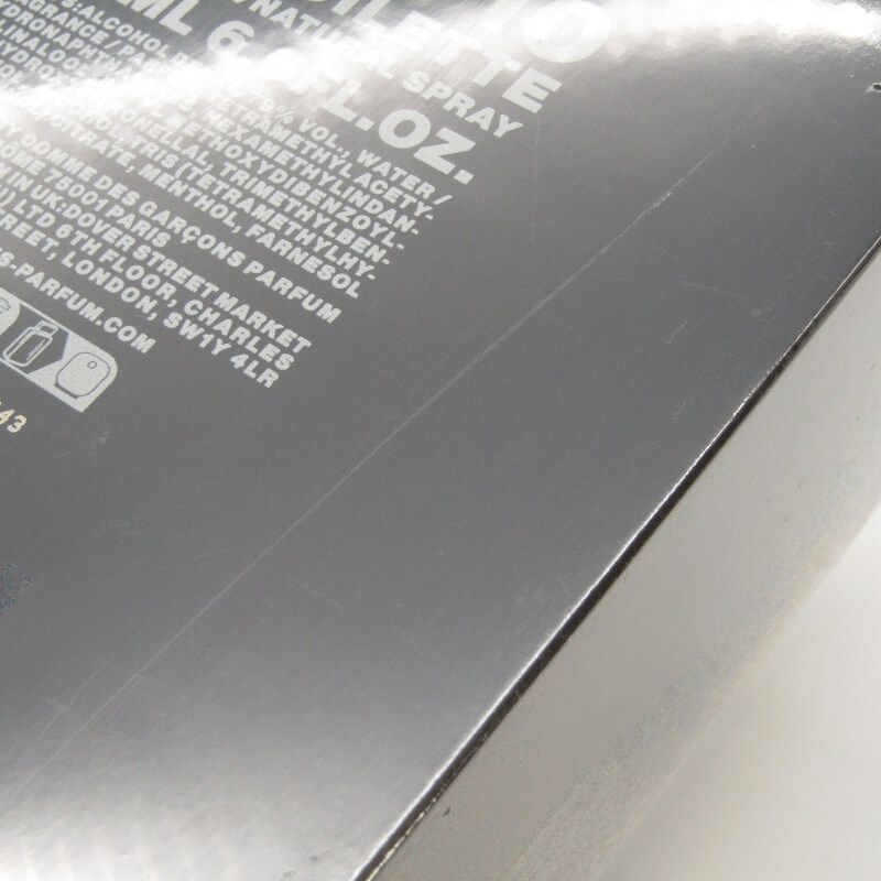 オードトワレ 黒