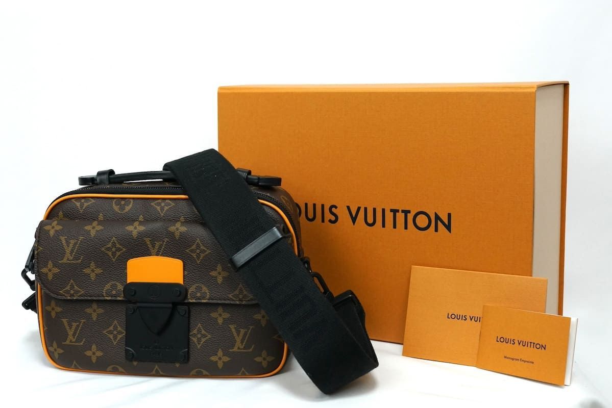 LOUIS VUITTON ルイヴィトン ショルダーバッグ モノグラム・マカサー Sロック メッセンジャー バックM46688 ブラウン【中古】 -  メルカリ