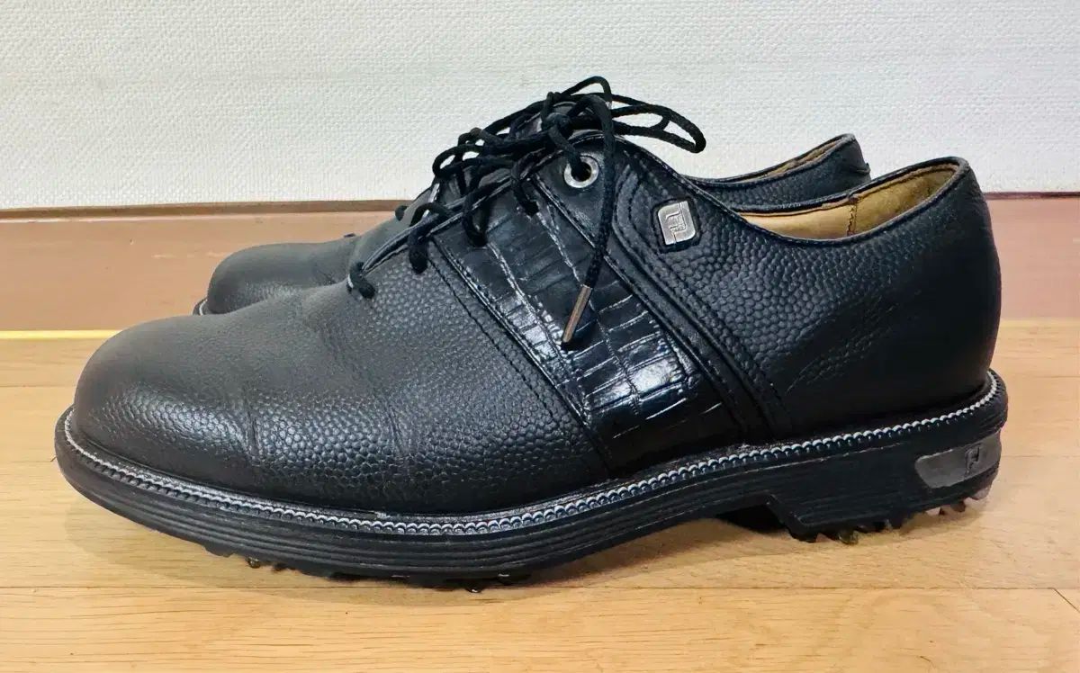 爽やかな FootJoy フットジョイ プレミア ゴルフシューズ 黒 レビュー