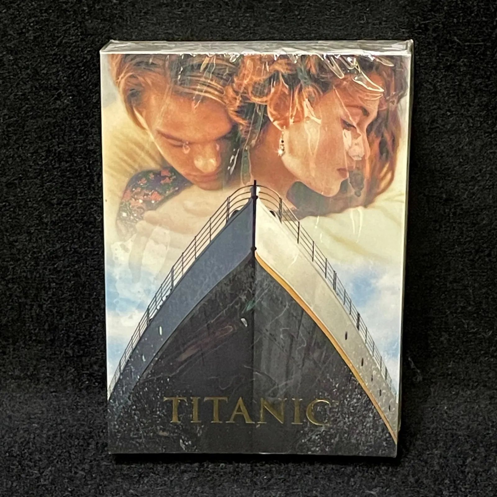 タイタニックカード　　（ミニトランク付き） g45 【希少】タイタニック ミニトランク カード付 TITANIC