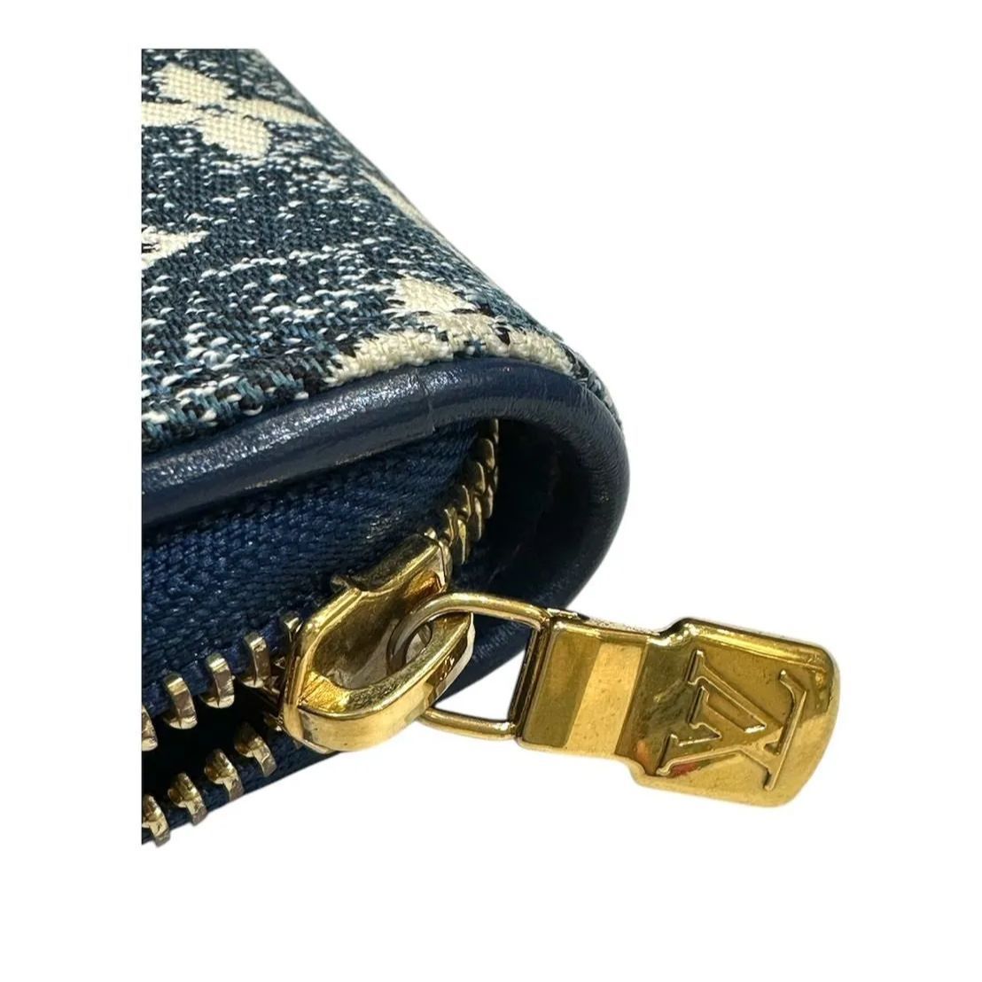 中古美品】LOUIS VUITTON ルイヴィトン ジッピーウォレット 中古美品】LOUIS VUITTON ルイヴィトン ジッピーウォレット