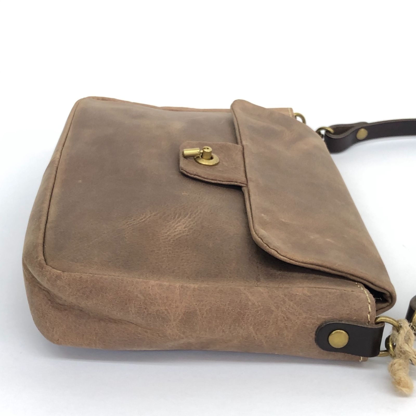 ☆□【未使用】 Ain soph アインソフ レザー ショルダーバッグ バッグ 