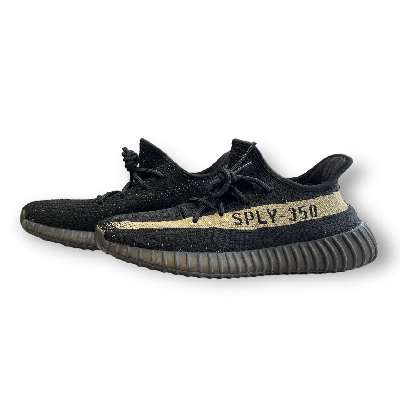 YEEZY BOOST 350 V2 CORE BLACK GREEN