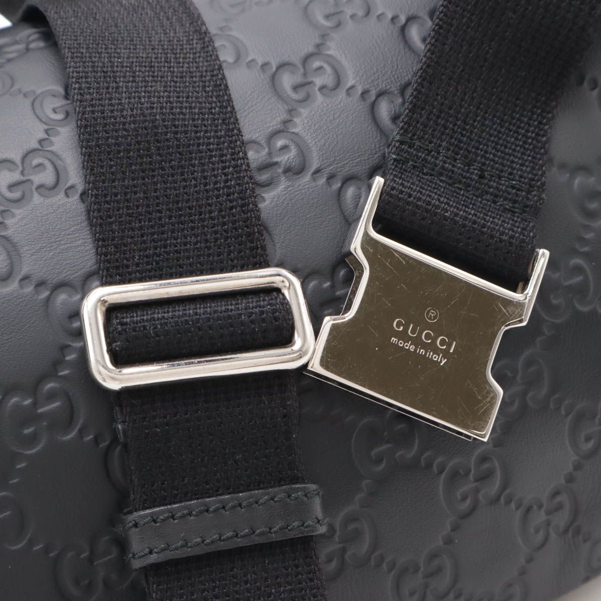 GUCCI グッチ グッチシマ ボディバッグ ウエストバッグ ウエストポーチ  