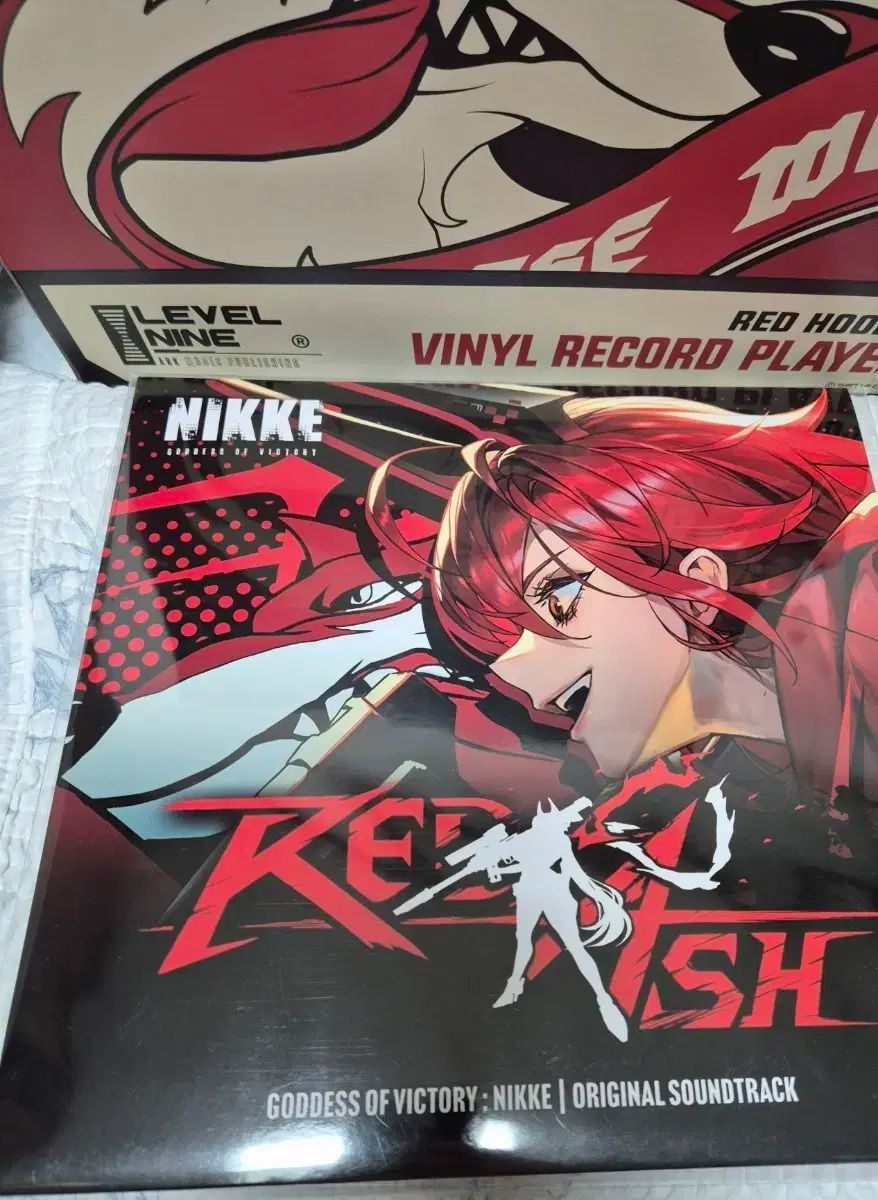 勝利の女神：NIKKE(ニケ) レッドフード LP プレーヤー 記録 版