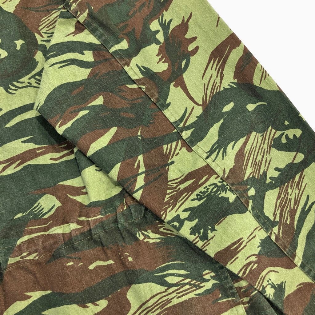 不明リザードカモF1タイプジャケット フランス軍 アフリカ軍 雰囲気は良好です！フランスの軍服陸軍F1ジャケット（リザード