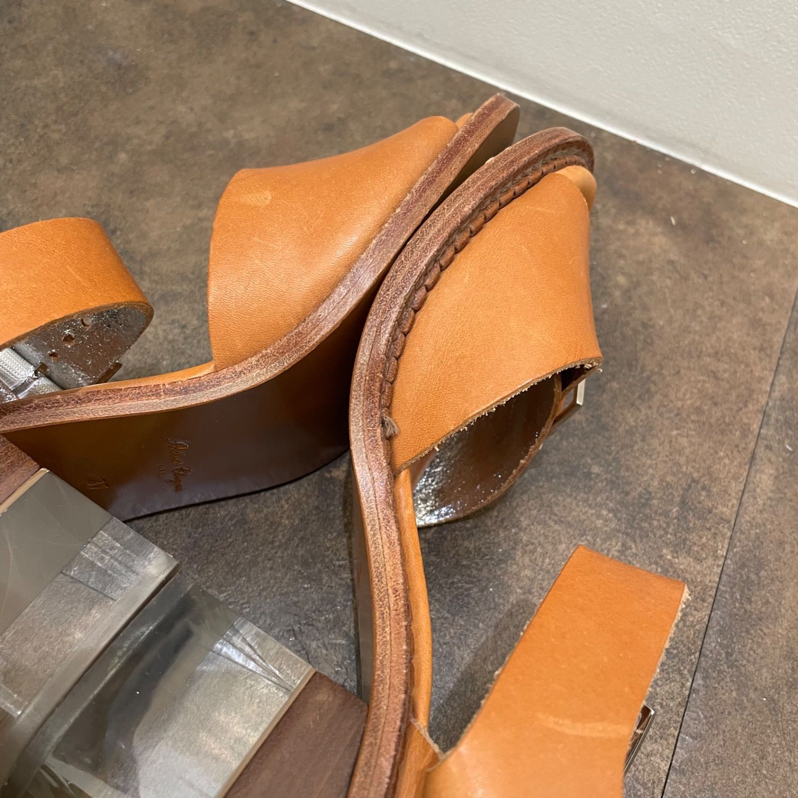 美品 クレジュリー Clergerie サンダル ストラップ 厚底 美品 クレジュリー Clergerie サンダル ストラップ 厚底 - メルカリ