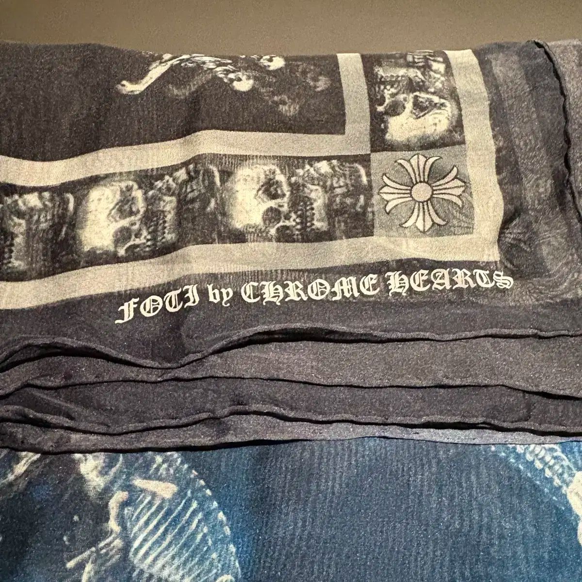 クロムハーツ　フォティ　スカーフ CHROME HEARTS クロムハーツ（原本無） foti フォティ スカル