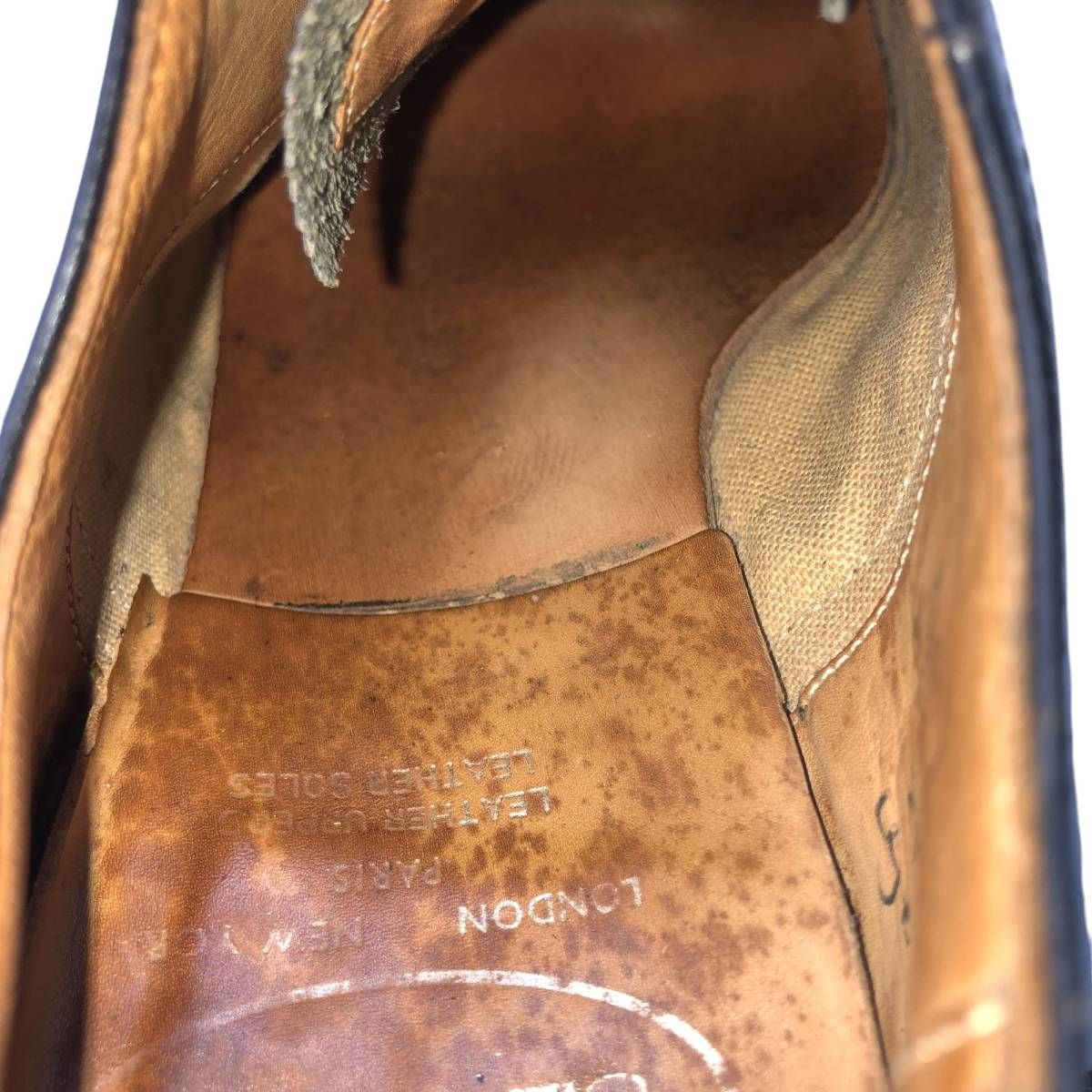 ストレートチップシューズ