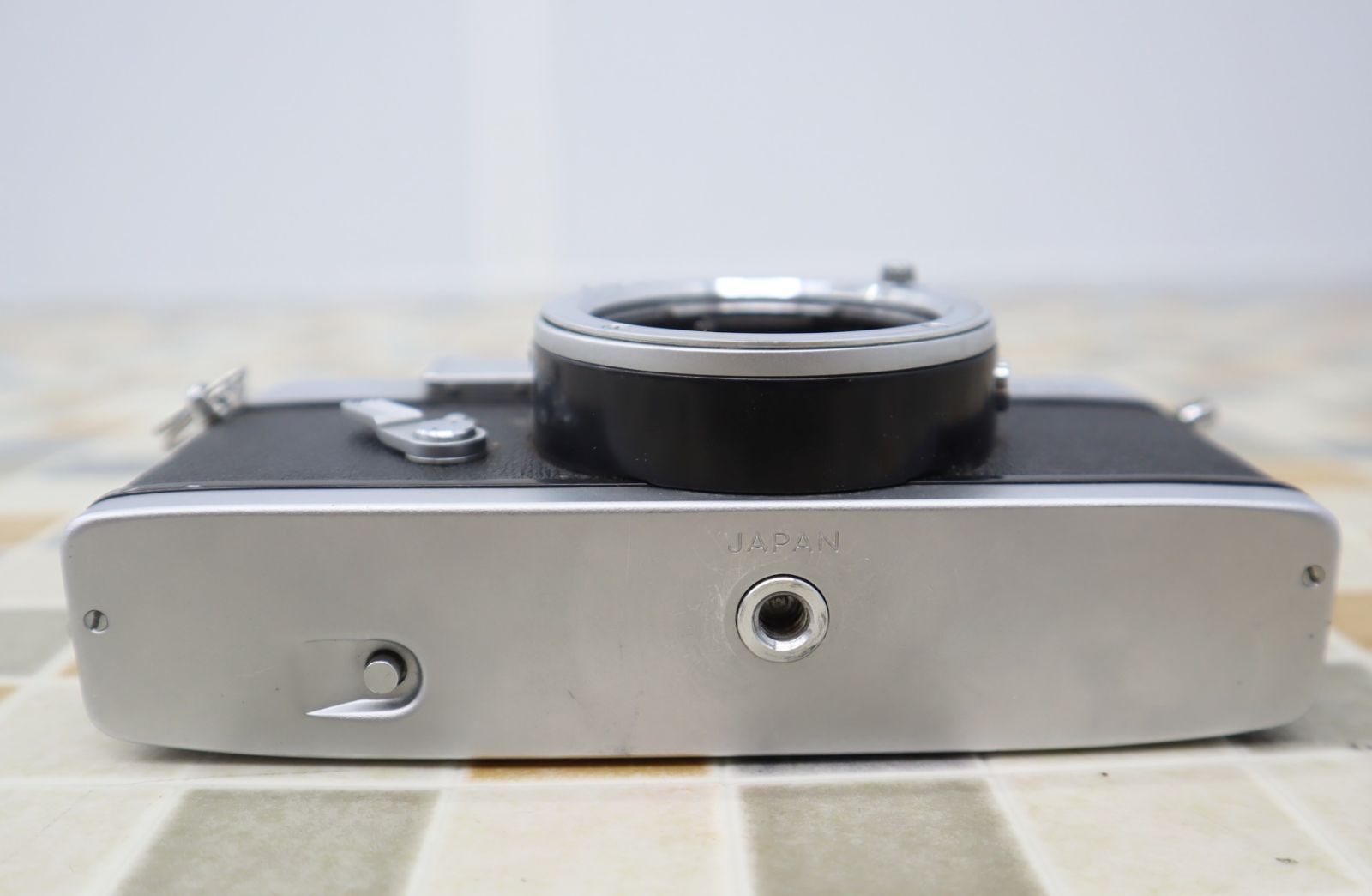 [美品] 完動品◎ミノルタ SR-1 ボディ フィルムカメラ #75 ∨オールド ｜フィルムカメラ ボディのみ｜MINOLTA ミノルタ SR