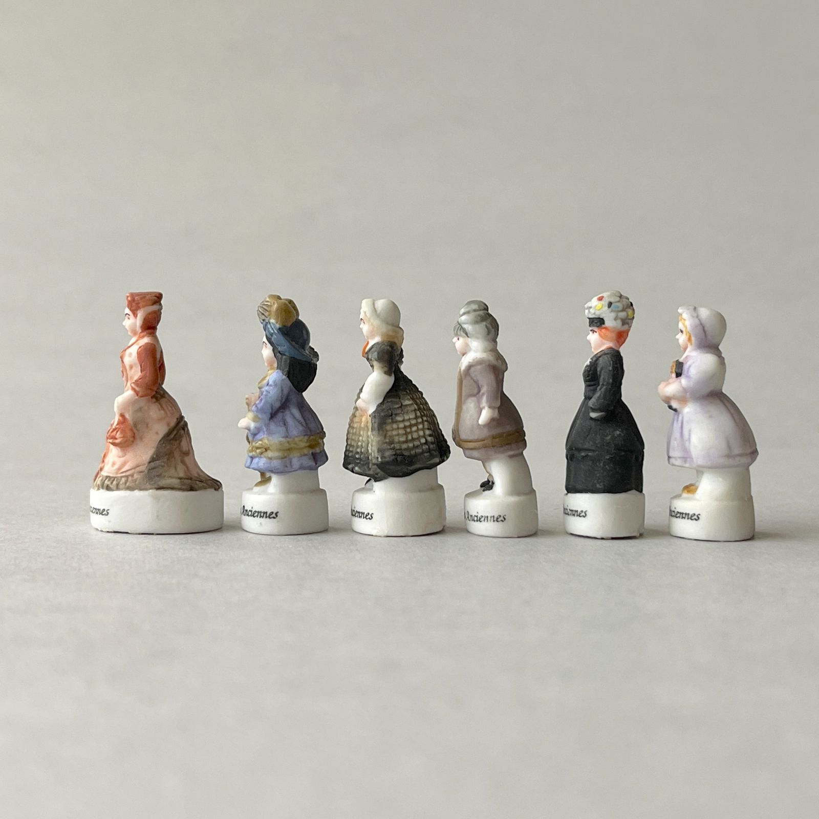  フェーヴ アンティークドールたち フルセット フランス フェーブ ミニチュア陶器 f-005 小物アクセサリー 置物 インテリア小物