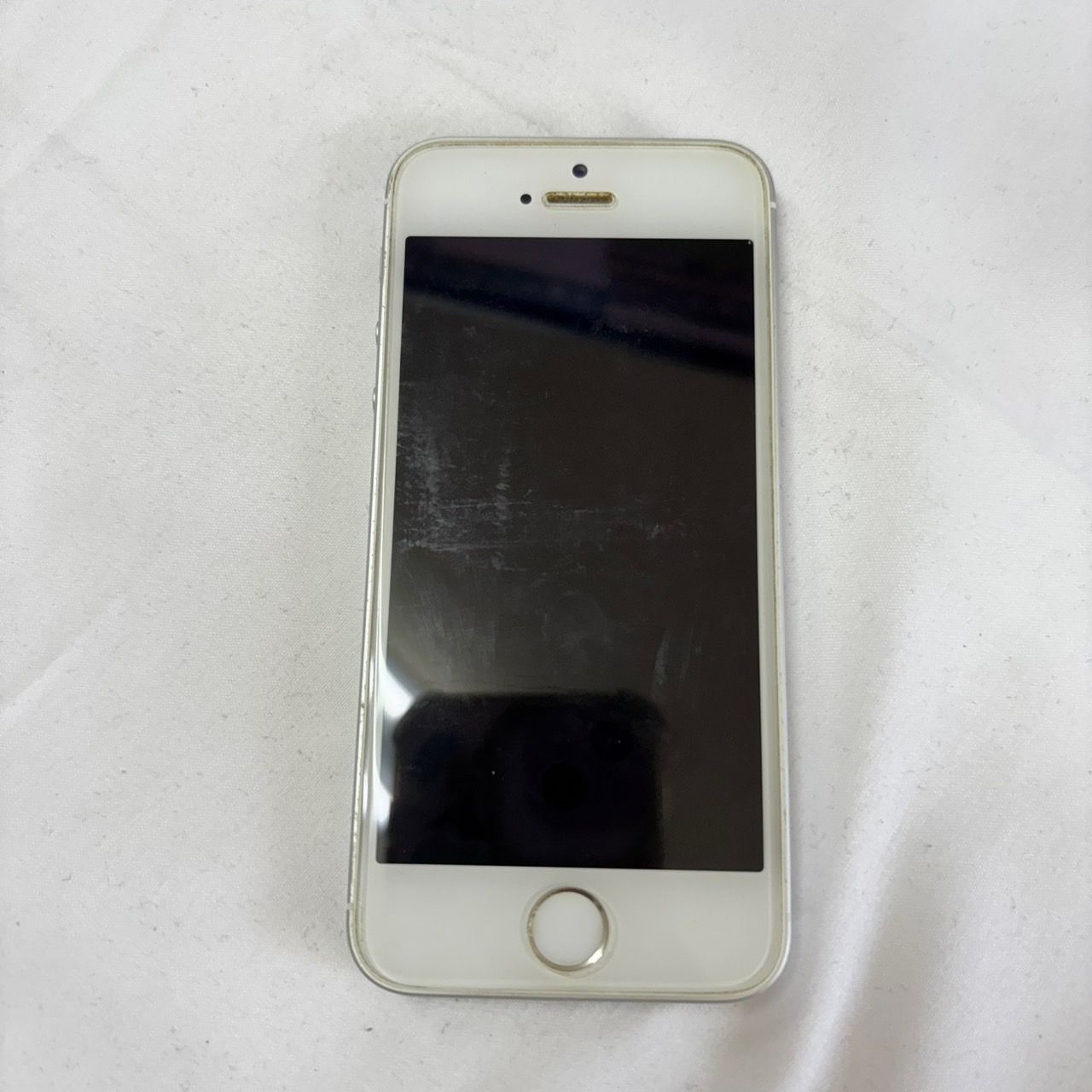 Apple iPhone SE 第一世代 シルバー simフリー ジャンク 252