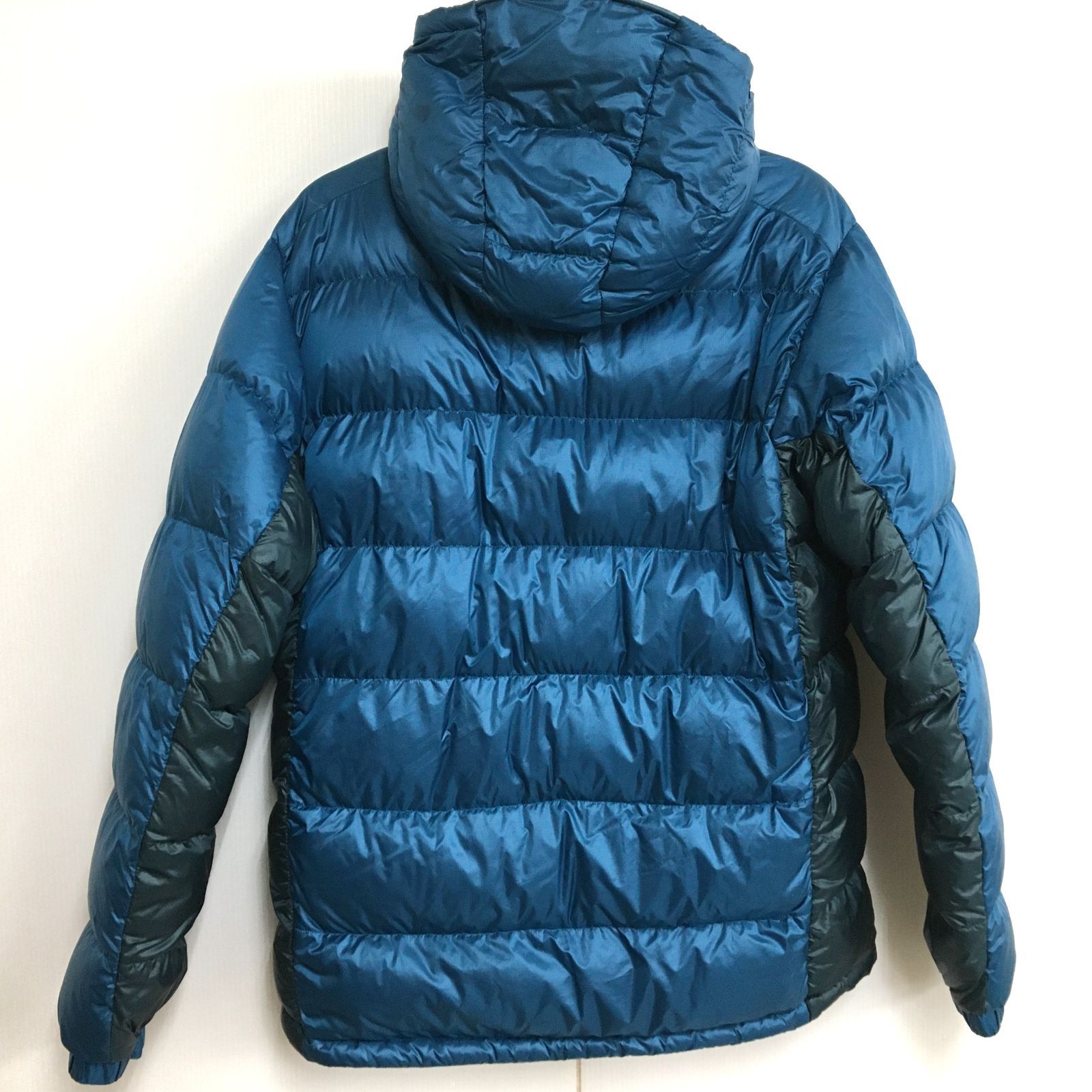 美品 mont-bell アルパインダウンパーカ/青/L/1101407 mont-bell モンベル 1101407 Alpine Down Parka アルパイン